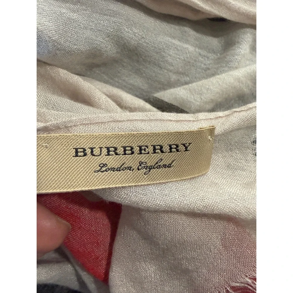 Burberry London England Oversized Check Scarf Grey Cream Red Fringe 31in Wide